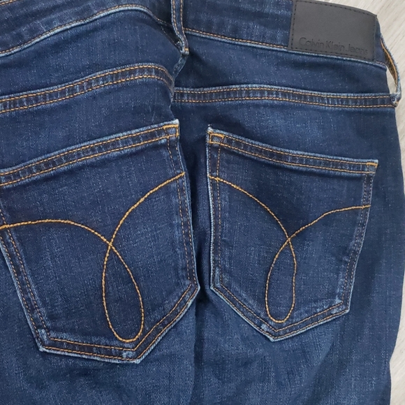 CK shorts - Picture 4 of 4